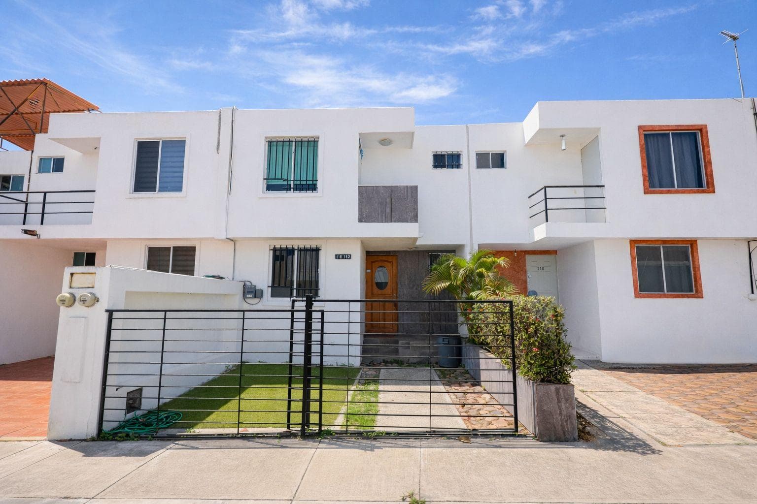 Casa Remodelada en Venta en Bucerias, Nayarit Terralta 1 Cerca de la Playa